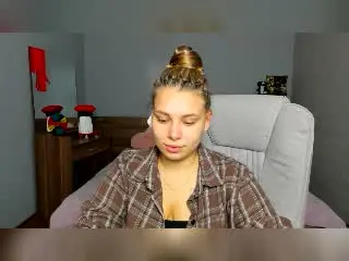 Niferttiti  live sex cam