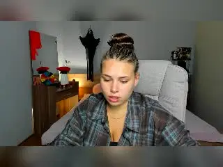Niferttiti  live sex cam