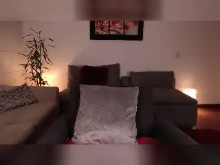 ConnySaenz  live sex cam