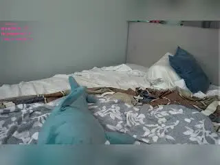 YangDeschenes  live sex cam