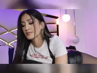 EmmaRosseti  live sex cam