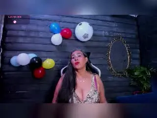 VictoriaKiley  live sex cam