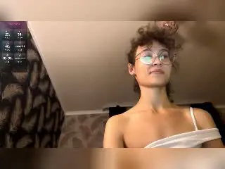 AlyceErway  live sex cam