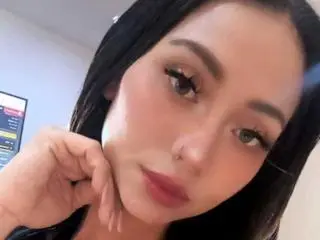 EmmilyThompsonn  live sex cam