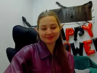 SharlotWings  live sex cam