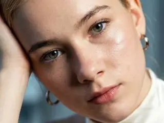 Halide  live sex cam