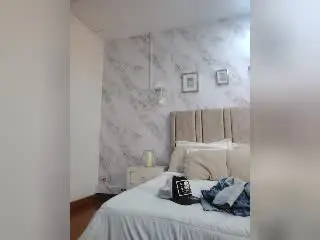 ValeriaRossii  live sex cam