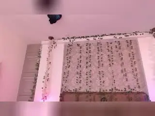 GiuliaAddams  live sex cam