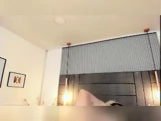 GiuliaAddams  live sex cam
