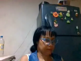 PerlaYouFriend  live sex cam