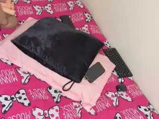 Peshy  live sex cam