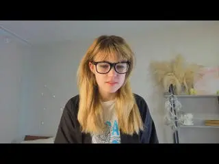 HortenciaScudder  live sex cam