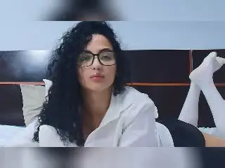 AuroraFerretti  live sex cam