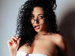 AuroraFerretti  live sex cam