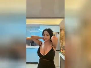 AuroraFerretti  live sex cam