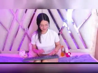 IsaDoux  live sex cam