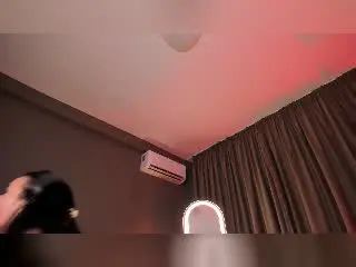 AlessiaMarais  live sex cam