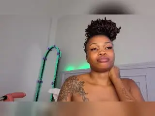 Sashie  live sex cam