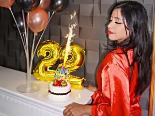 CaterinaRomano  live sex cam