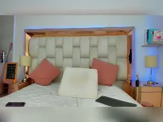 EmilyParkerr  live sex cam