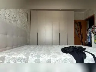 TiaParsell  live sex cam