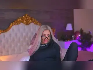 JuicyJessye  live sex cam