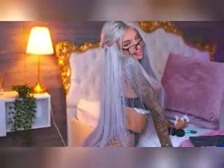 JuicyJessye  live sex cam
