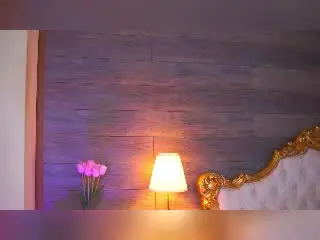 JuicyJessye  live sex cam