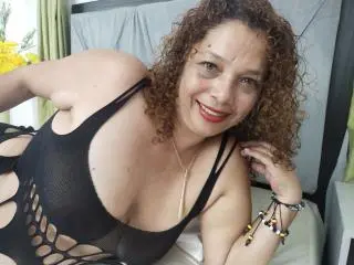 VictoriaBorunys  live sex cam