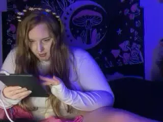 YourThickGingerGoddess  live sex cam