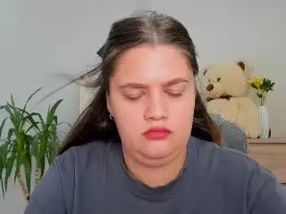Madrinia  live sex cam