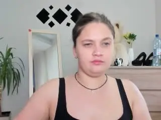 Madrinia  live sex cam