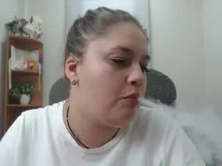 Madrinia  live sex cam