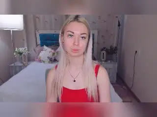 NicoleHrum  live sex cam
