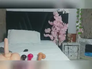 Adelyno  live sex cam