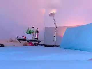 Adelyno  live sex cam
