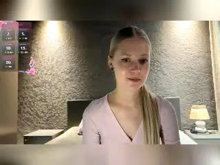 LillianaWhang  live sex cam