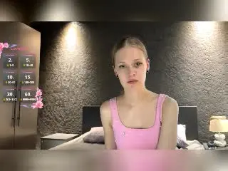 LillianaWhang  live sex cam