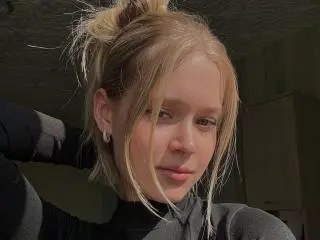 LillianaWhang  live sex cam
