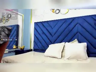 SarahiPusey  live sex cam