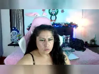 Keyla69Hot  live sex cam