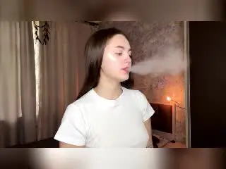 ElsyNevares  live sex cam