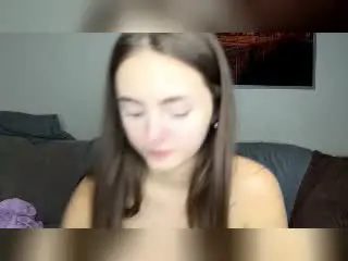 ElsyNevares  live sex cam