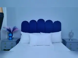 AlisKooper  live sex cam