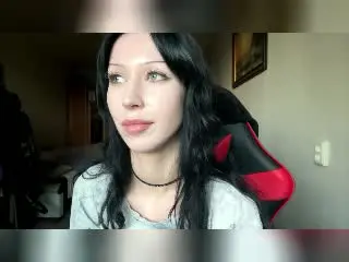 CarolynnDrage  live sex cam