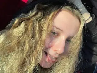 SweetLisaa  live sex cam