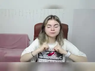 TinaRedly  live sex cam