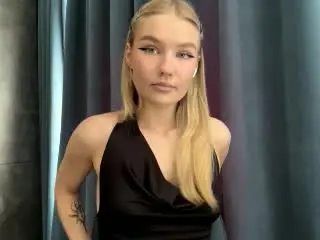 OlympiaCheroki  live sex cam