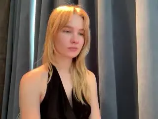 OlympiaCheroki  live sex cam