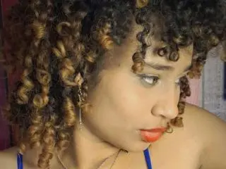 NaomiMoss  live sex cam